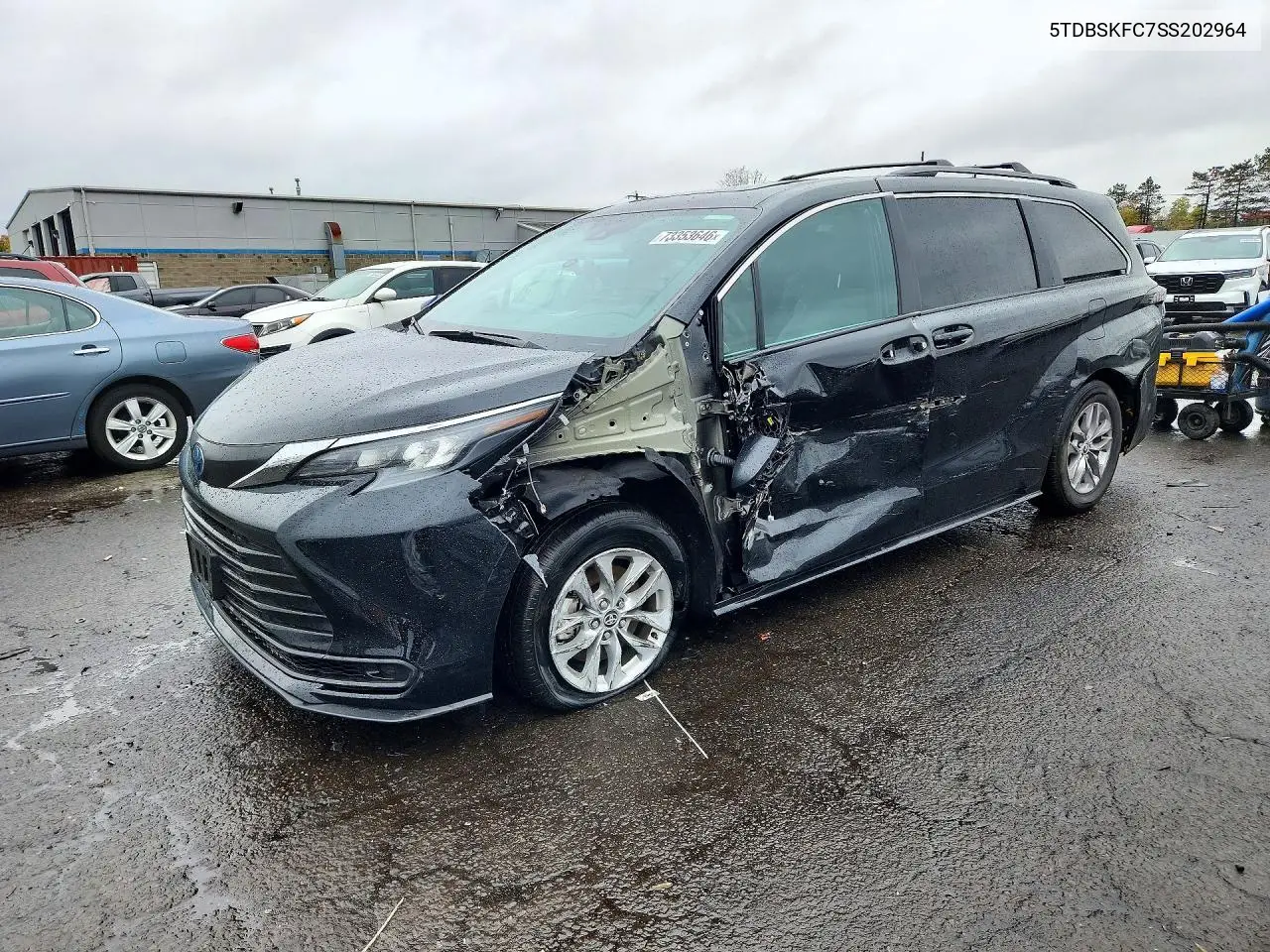 TOYOTA SIENNA 2025, VIN 5TDBSKFC7SS202964