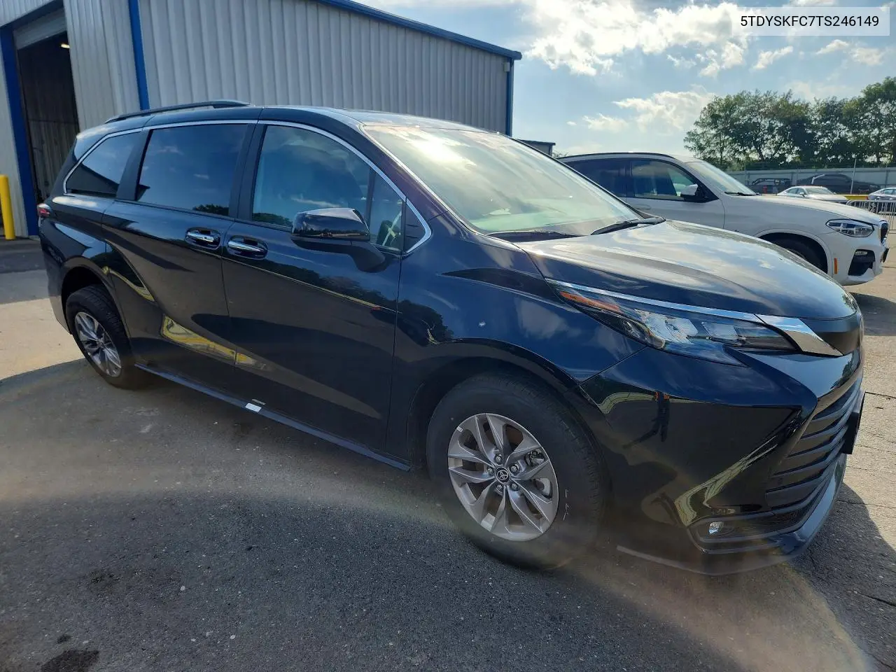 2026 TOYOTA SIENNA VIN 5TDYSKFC7TS246149 — фото 4