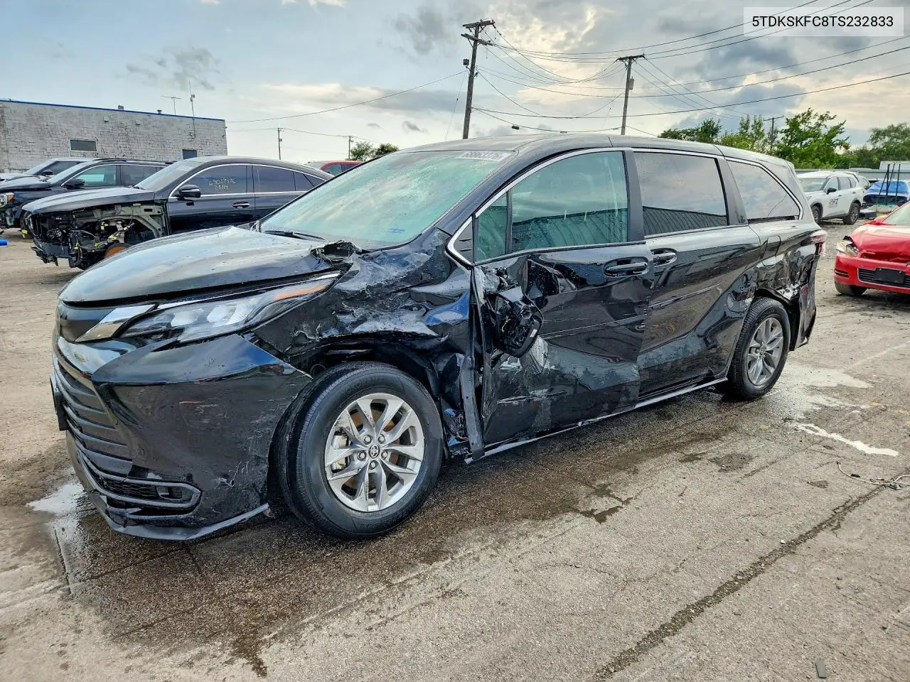TOYOTA SIENNA 2026, VIN 5TDKSKFC8TS232833