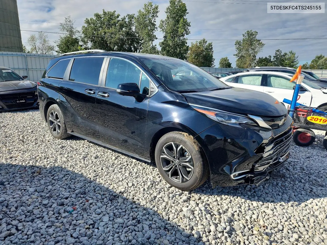 2026 TOYOTA SIENNA VIN 5TDESKFC4TS245155 — фото 4