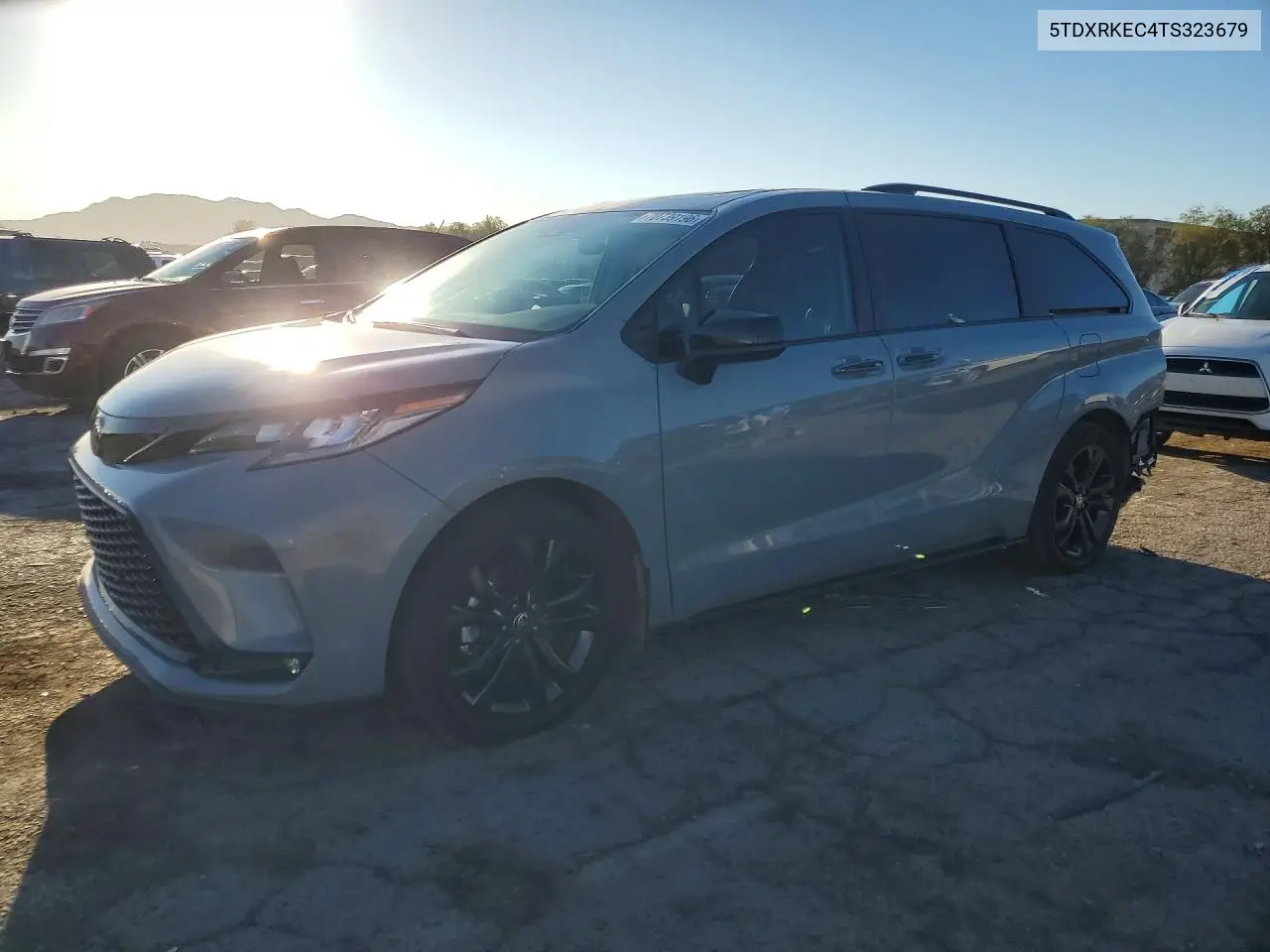 TOYOTA SIENNA 2026, VIN 5TDXRKEC4TS323679