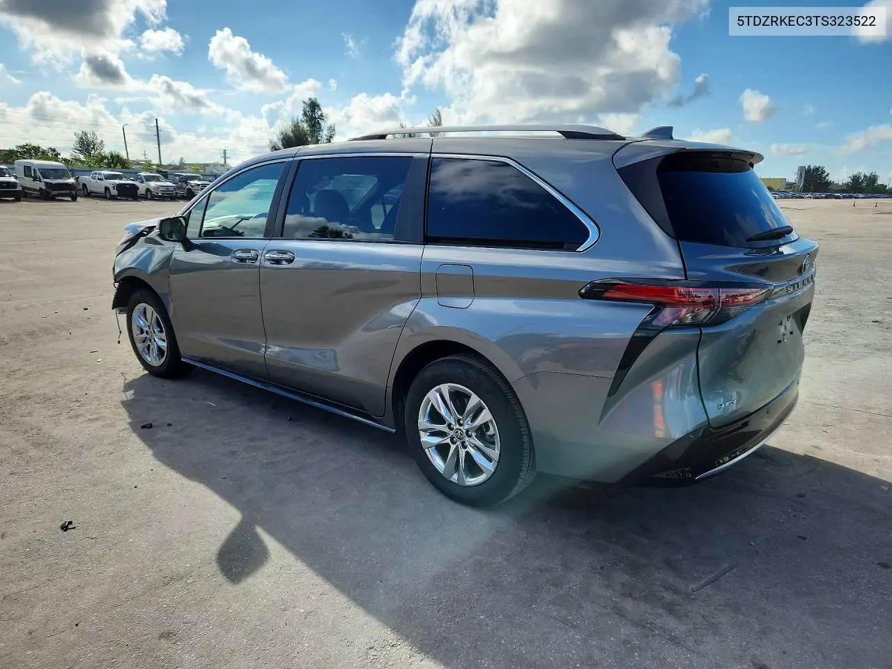 2026 TOYOTA SIENNA VIN 5TDZRKEC3TS323522 — фото 2