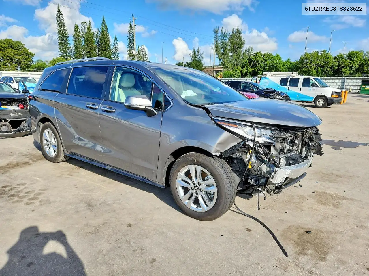 2026 TOYOTA SIENNA VIN 5TDZRKEC3TS323522 — фото 4