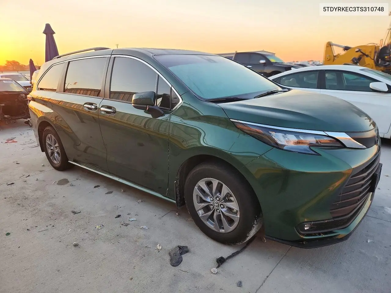 2026 TOYOTA SIENNA VIN 5TDYRKEC3TS310748 — фото 4
