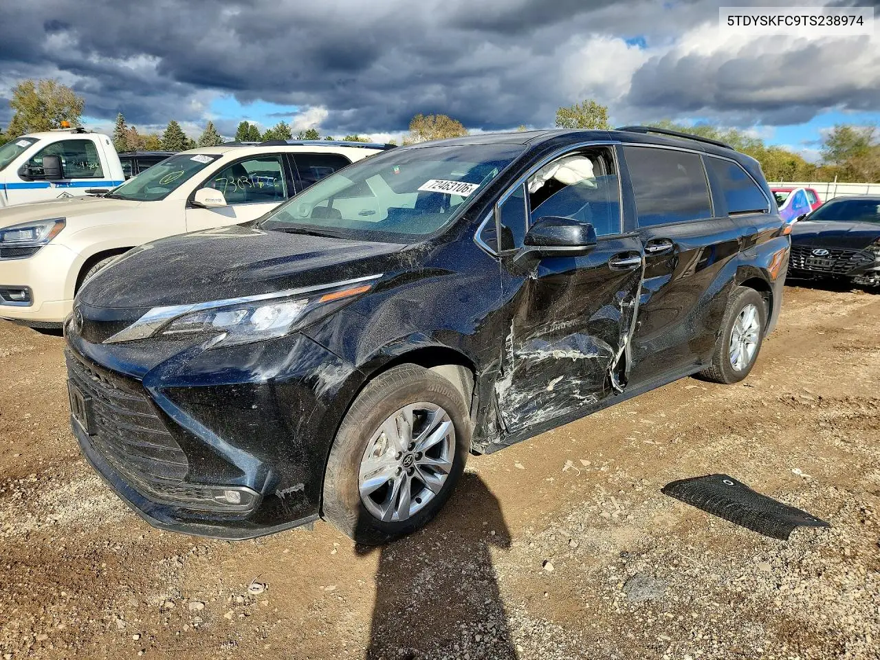 TOYOTA SIENNA 2026, VIN 5TDYSKFC9TS238974