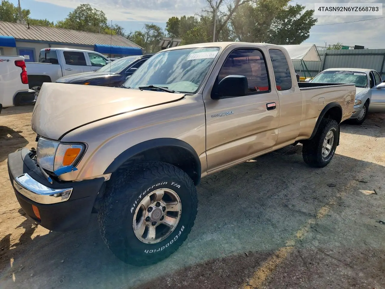 TOYOTA TACOMA 2000, VIN 4TASN92N6YZ668783