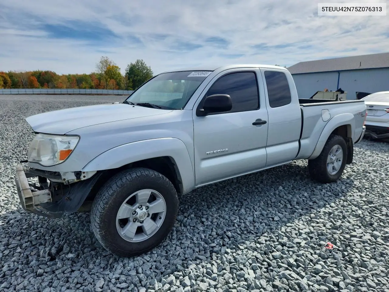 TOYOTA TACOMA 2005, VIN 5TEUU42N75Z076313