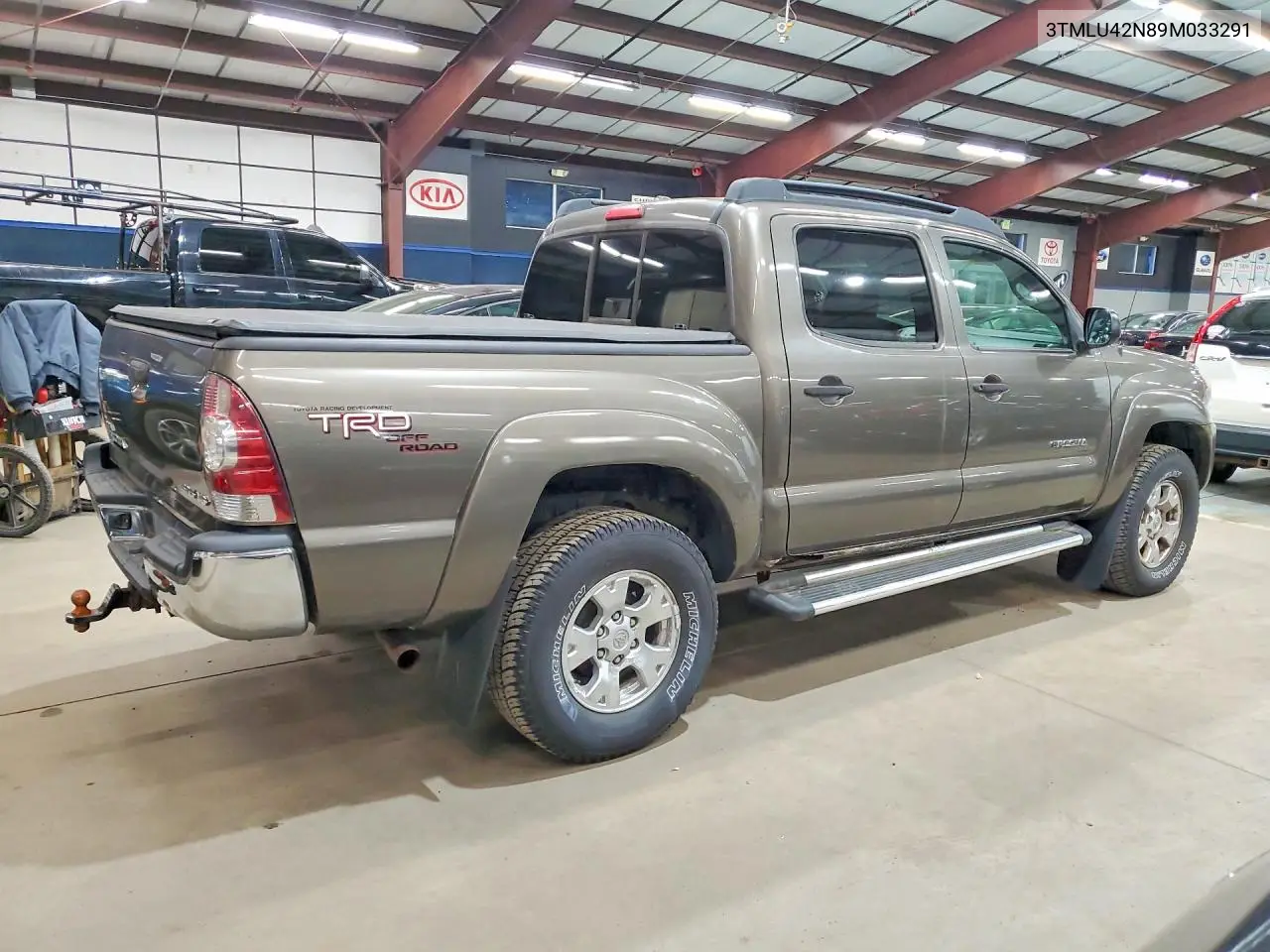 2009 TOYOTA TACOMA VIN 3TMLU42N89M033291 — фото 3
