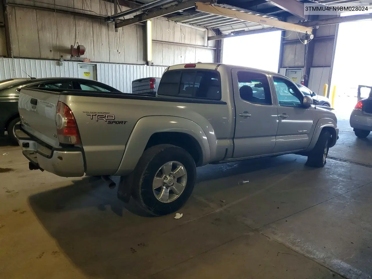 2011 TOYOTA TACOMA VIN 3TMMU4FN9BM028024 — фото 3