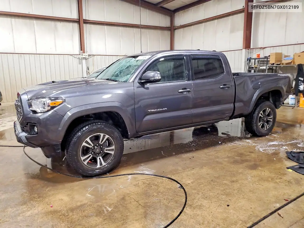 TOYOTA TACOMA 2016, VIN 5TFDZ5BN7GX012189