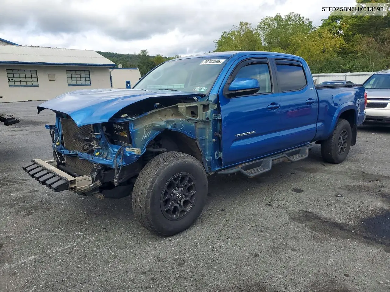 TOYOTA TACOMA 2017, VIN 5TFDZ5BN6HX013593