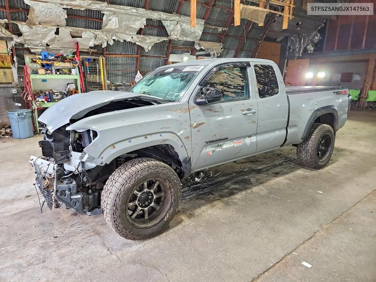TOYOTA TACOMA 2018, VIN 5TFSZ5AN0JX147563