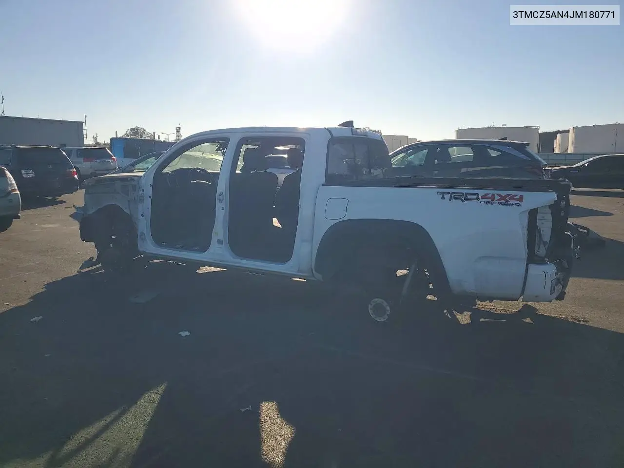 2018 TOYOTA TACOMA VIN 3TMCZ5AN4JM180771 — фото 2