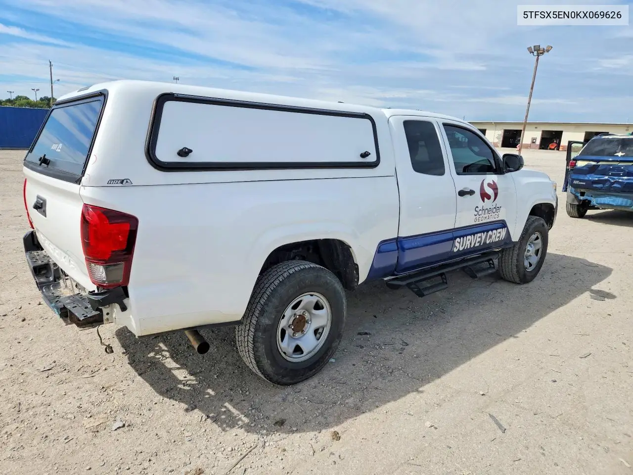 2019 TOYOTA TACOMA VIN 5TFSX5EN0KX069626 — фото 3