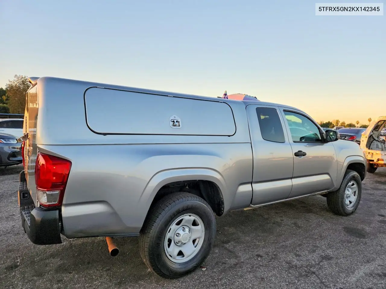 2019 TOYOTA TACOMA VIN 5TFRX5GN2KX142345 — фото 3
