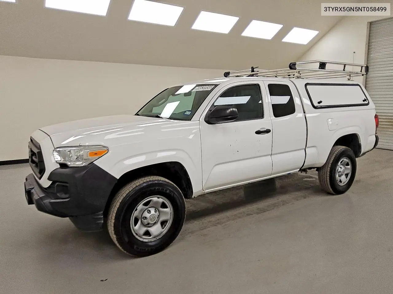 TOYOTA TACOMA 2022, VIN 3TYRX5GN5NT058499