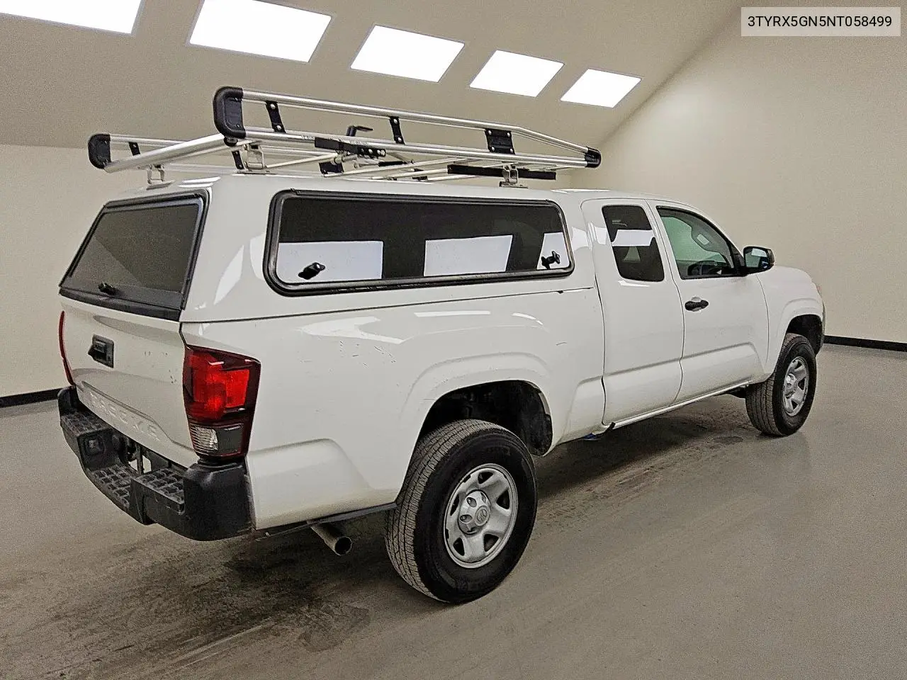 2022 TOYOTA TACOMA VIN 3TYRX5GN5NT058499 — фото 3
