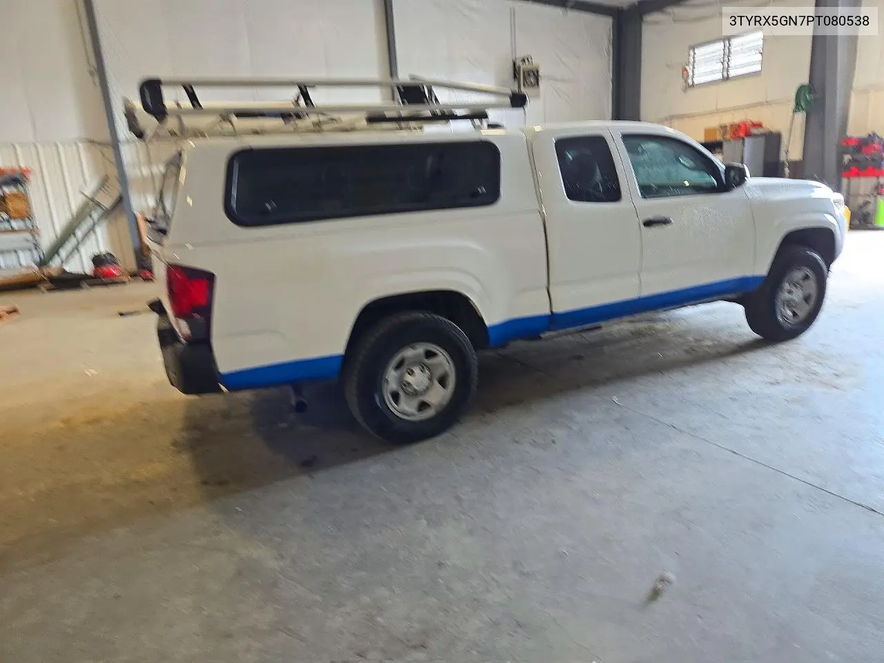 2023 TOYOTA TACOMA VIN 3TYRX5GN7PT080538 — фото 3