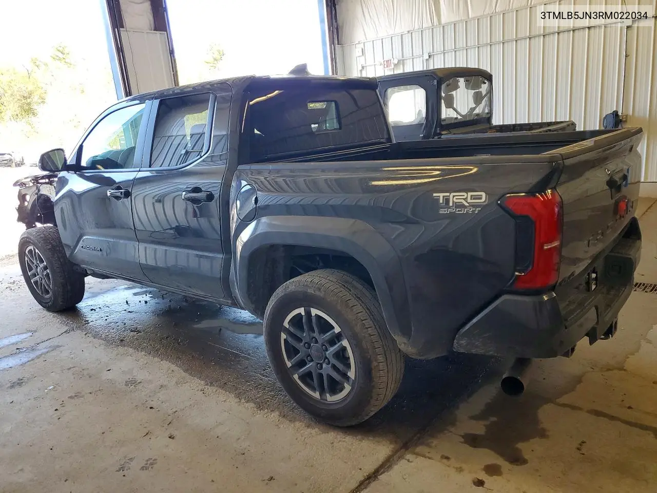 2024 TOYOTA TACOMA VIN 3TMLB5JN3RM022034 — фото 2