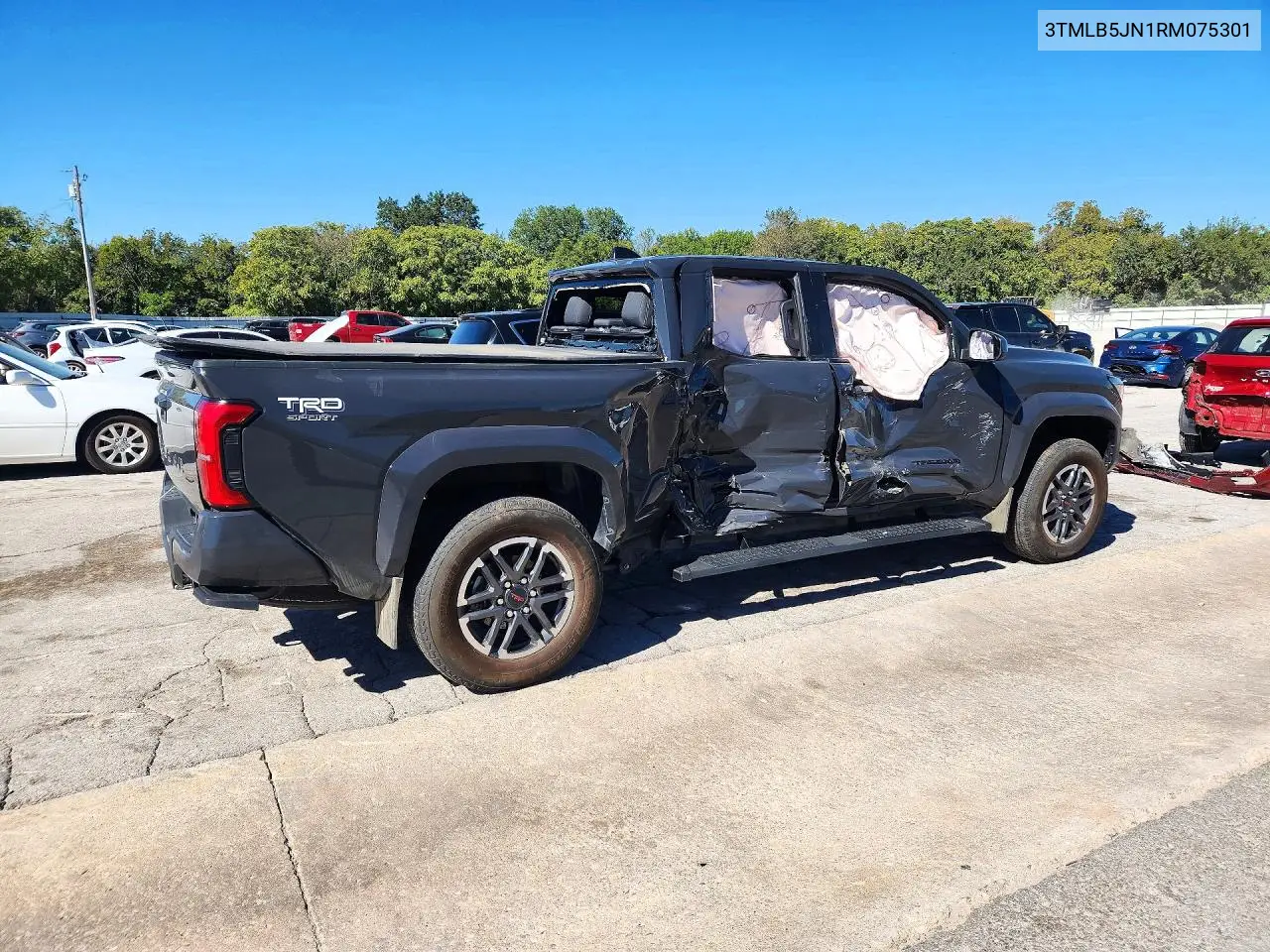 2024 TOYOTA TACOMA VIN 3TMLB5JN1RM075301 — фото 3