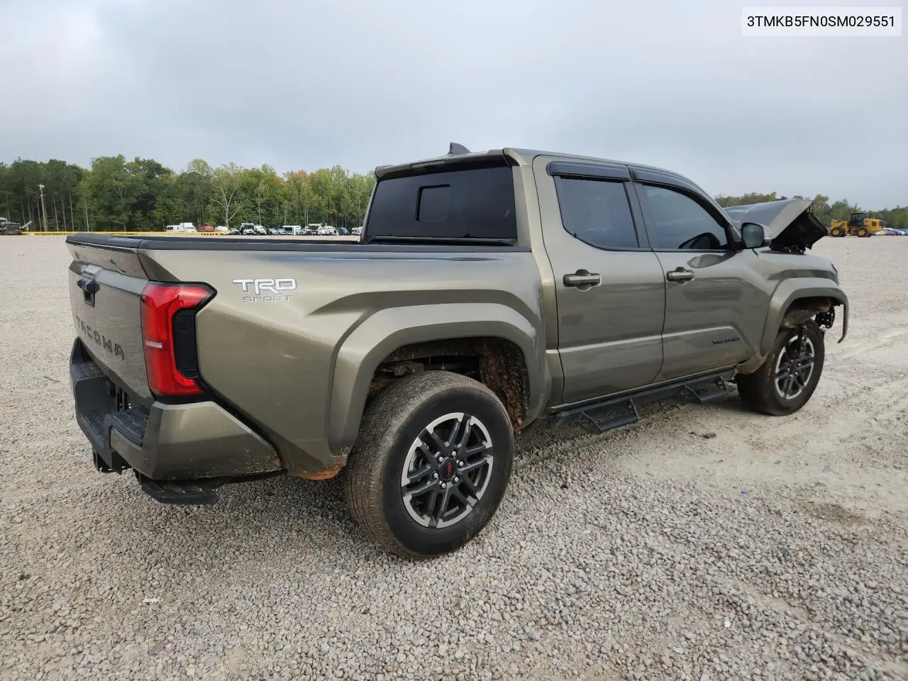 2025 TOYOTA TACOMA VIN 3TMKB5FN0SM029551 — фото 3