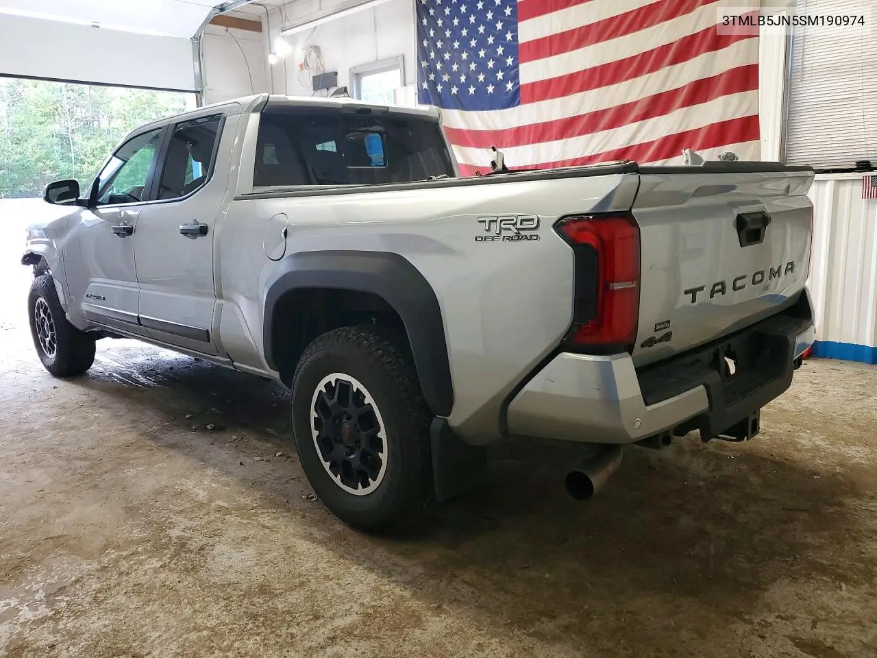 2025 TOYOTA TACOMA VIN 3TMLB5JN5SM190974 — фото 2