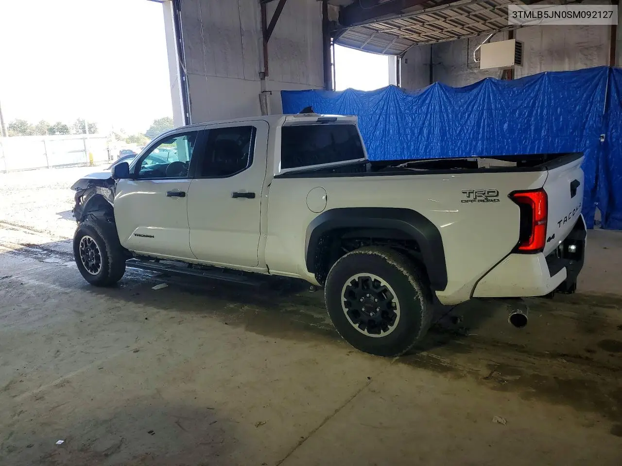 2025 TOYOTA TACOMA VIN 3TMLB5JN0SM092127 — фото 2