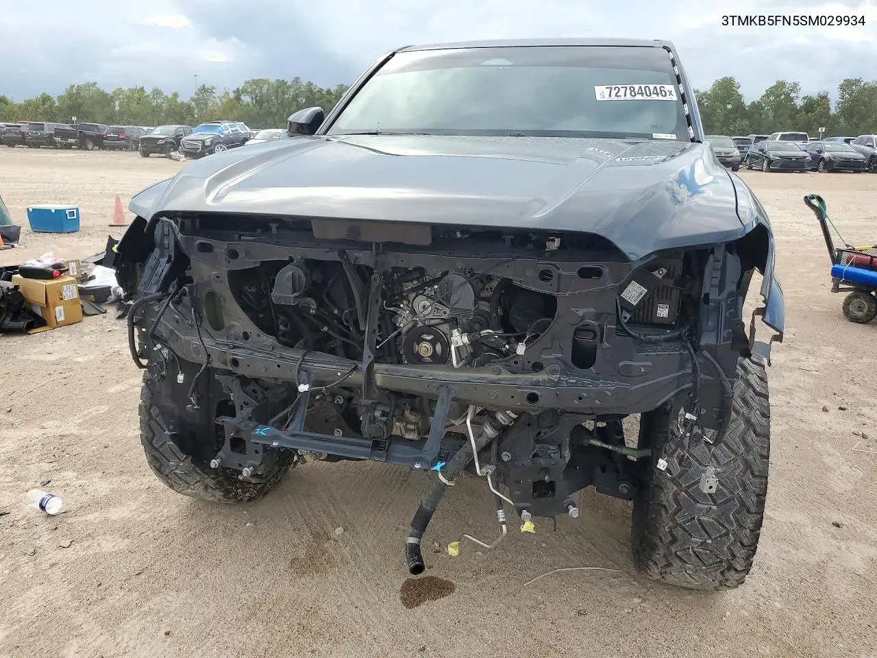 2025 TOYOTA TACOMA VIN 3TMKB5FN5SM029934 — фото 5