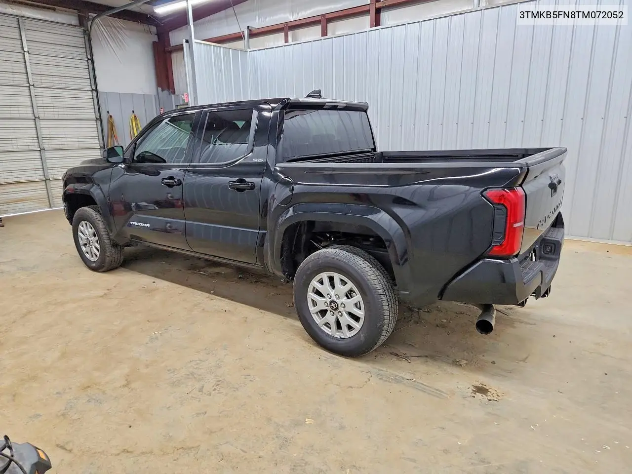 2026 TOYOTA TACOMA VIN 3TMKB5FN8TM072052 — фото 2