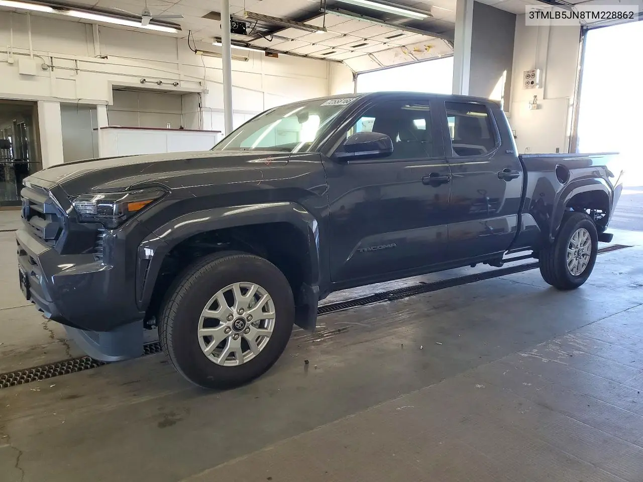 TOYOTA TACOMA 2026, VIN 3TMLB5JN8TM228862
