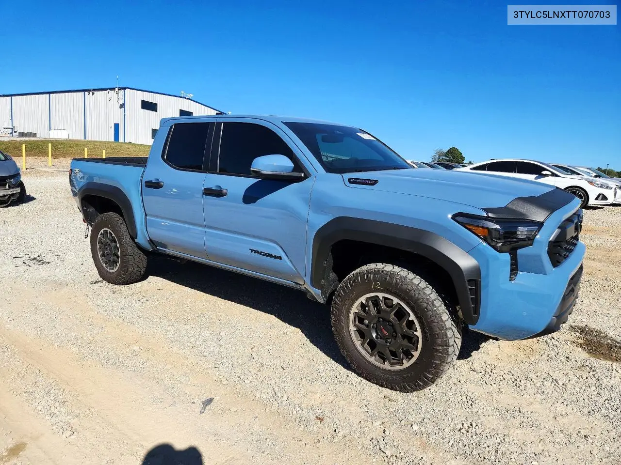 2026 TOYOTA TACOMA VIN 3TYLC5LNXTT070703 — фото 4