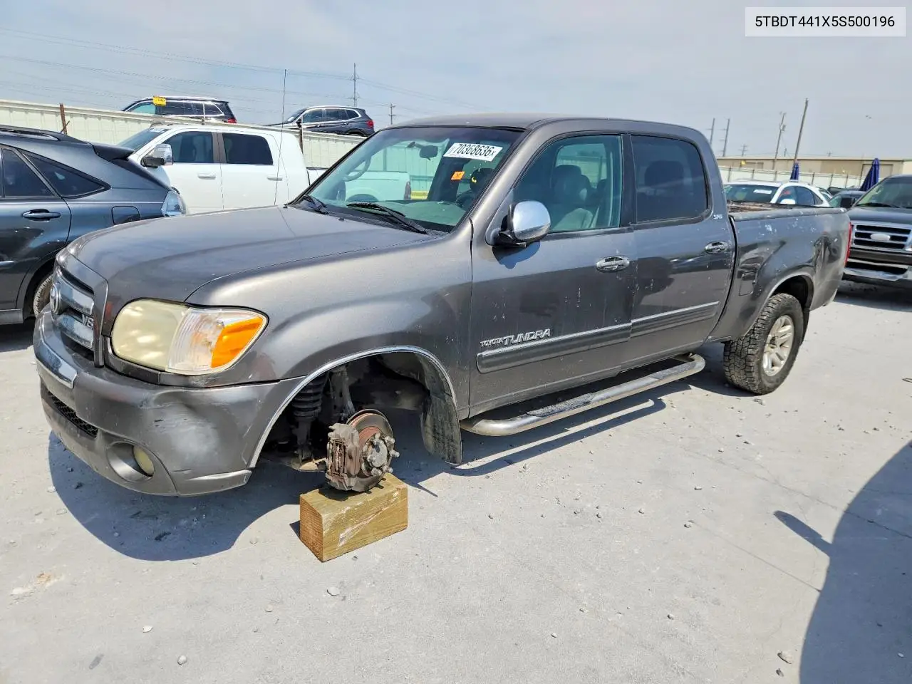 TOYOTA TUNDRA 2005, VIN 5TBDT441X5S500196