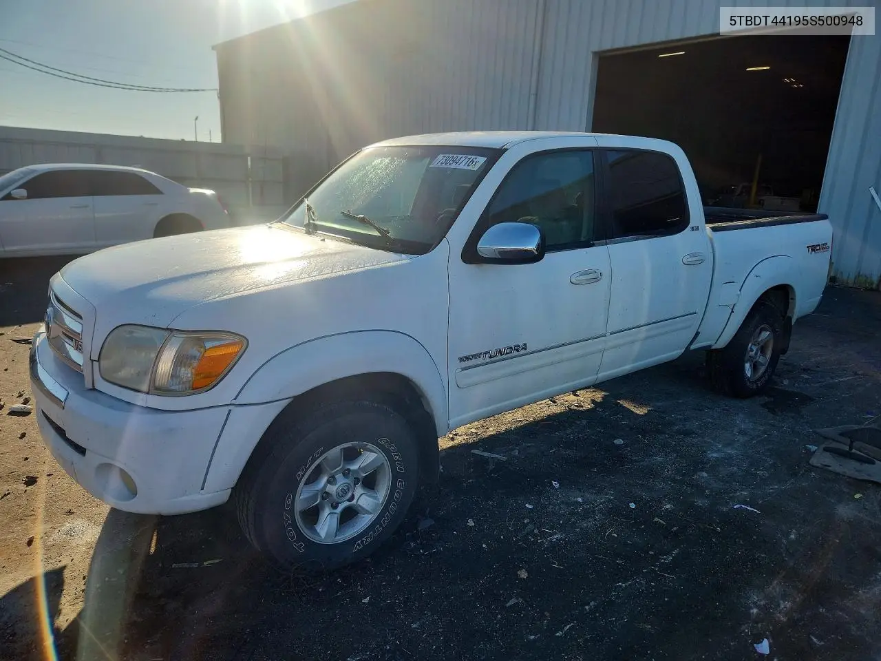 TOYOTA TUNDRA 2005, VIN 5TBDT44195S500948