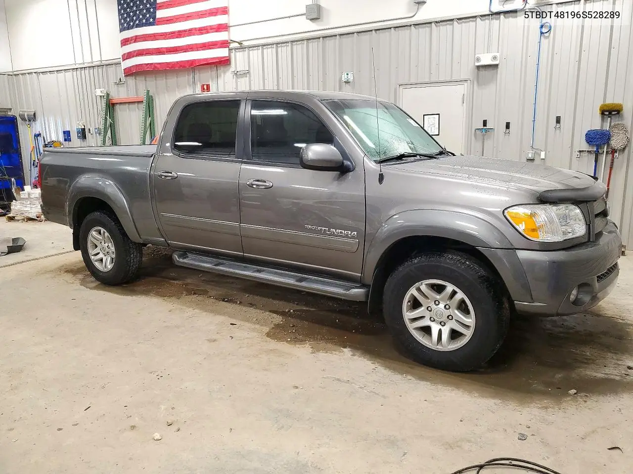 2006 TOYOTA TUNDRA VIN 5TBDT48196S528289 — фото 4