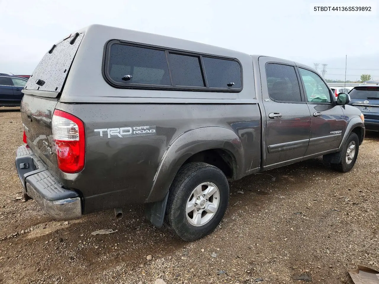 2006 TOYOTA TUNDRA VIN 5TBDT44136S539892 — фото 3