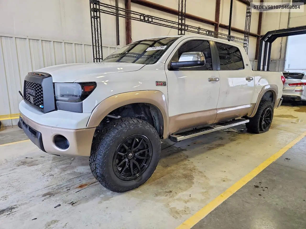 TOYOTA TUNDRA 2007, VIN 5TBEV58107S468084