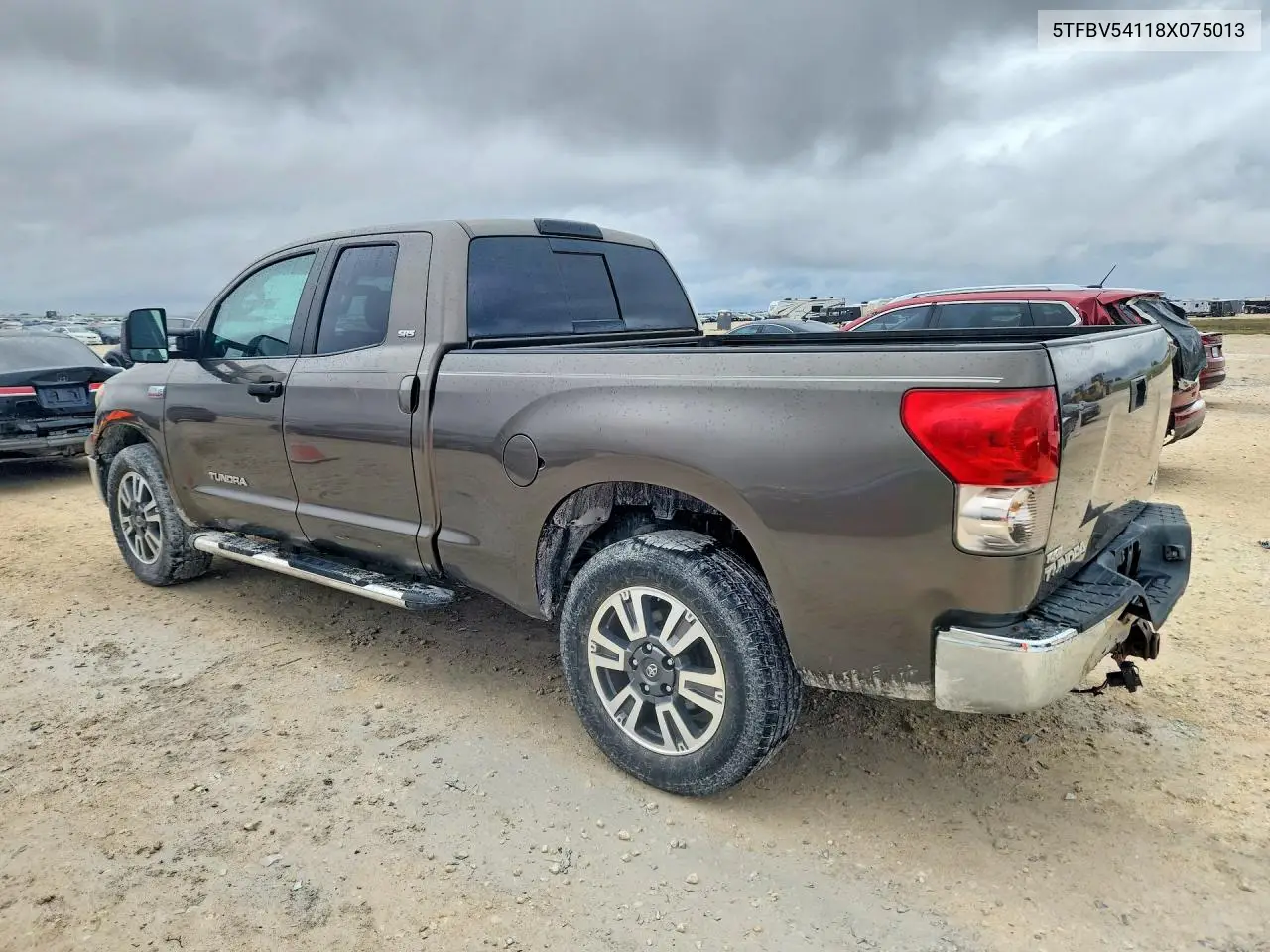 2008 TOYOTA TUNDRA VIN 5TFBV54118X075013 — фото 2