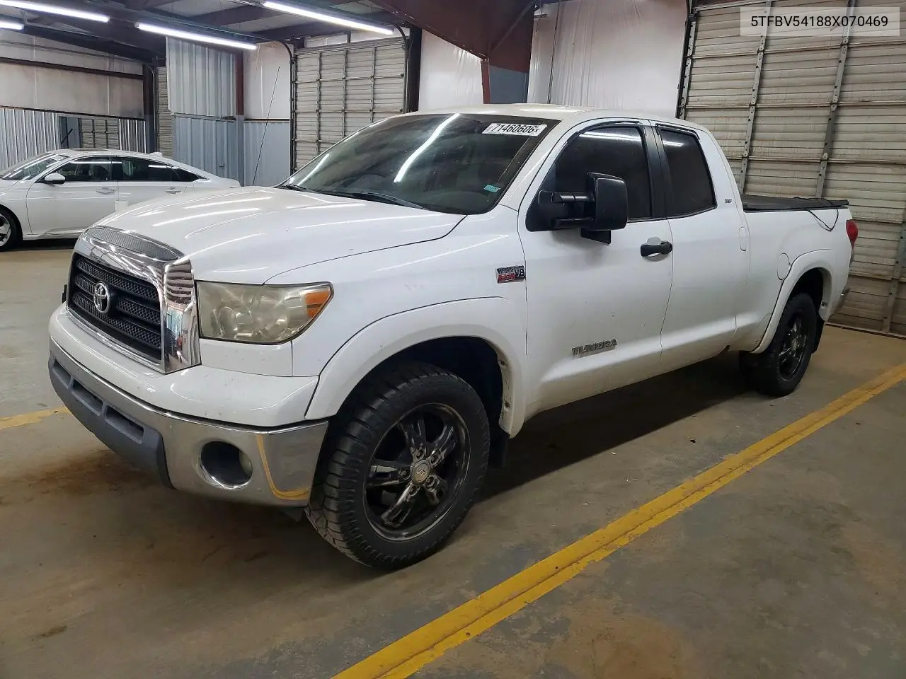 TOYOTA TUNDRA 2008, VIN 5TFBV54188X070469