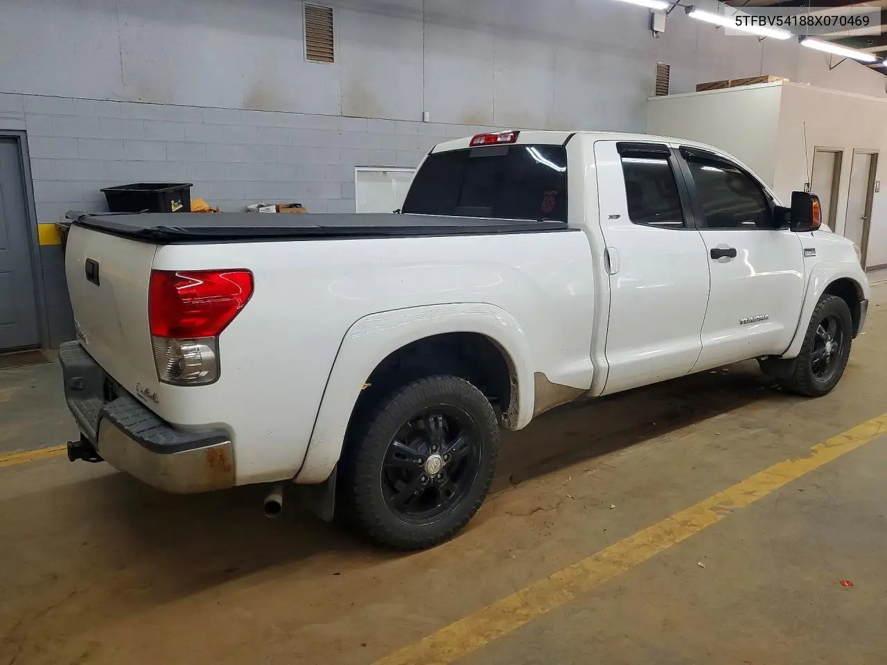 2008 TOYOTA TUNDRA VIN 5TFBV54188X070469 — фото 3