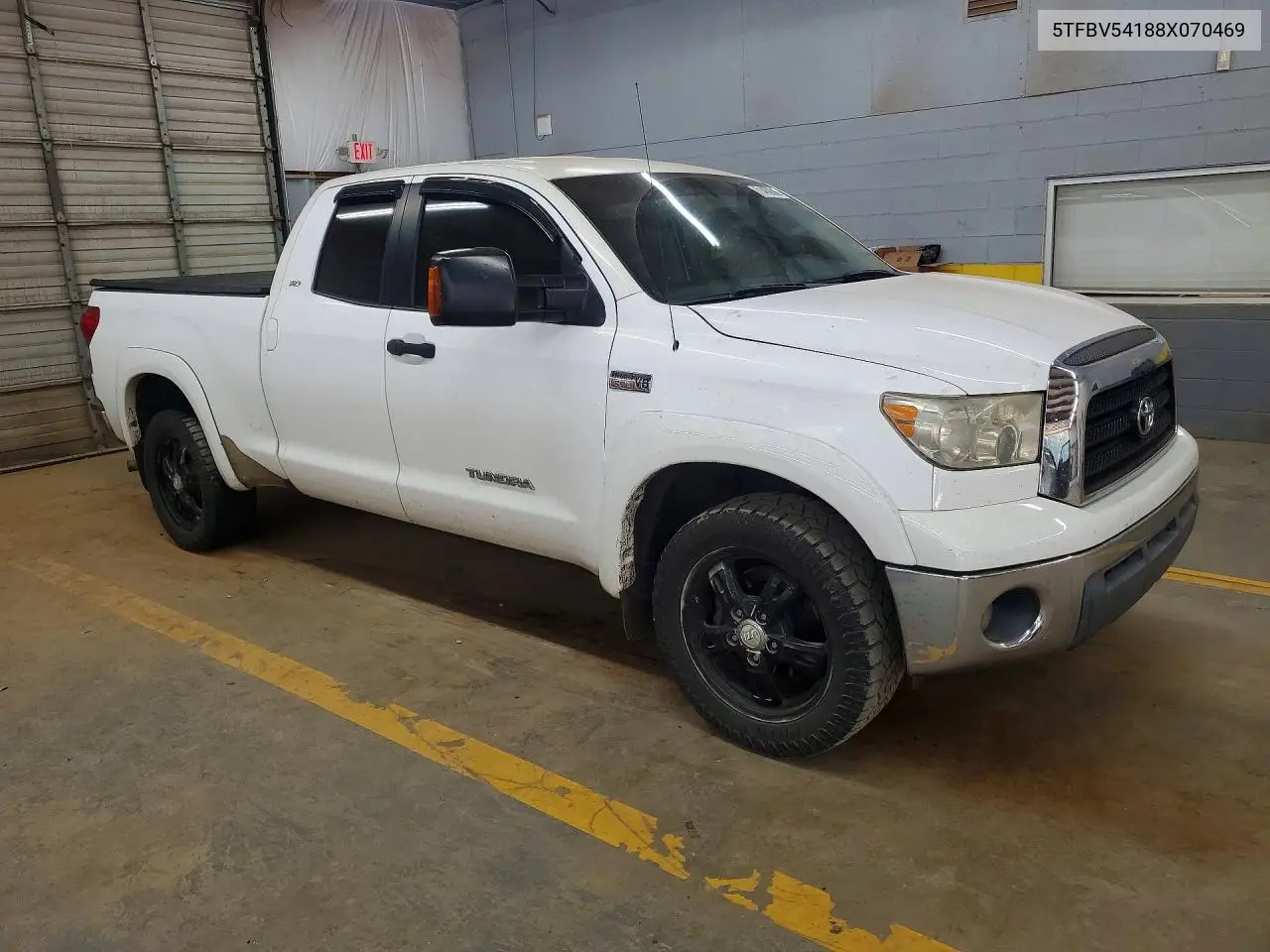 2008 TOYOTA TUNDRA VIN 5TFBV54188X070469 — фото 4