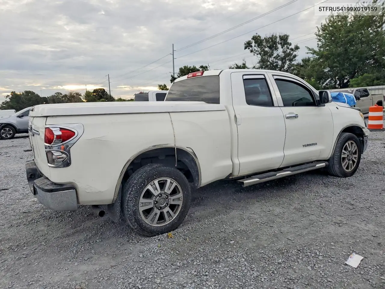 2009 TOYOTA TUNDRA VIN 5TFRU54199X019159 — фото 3