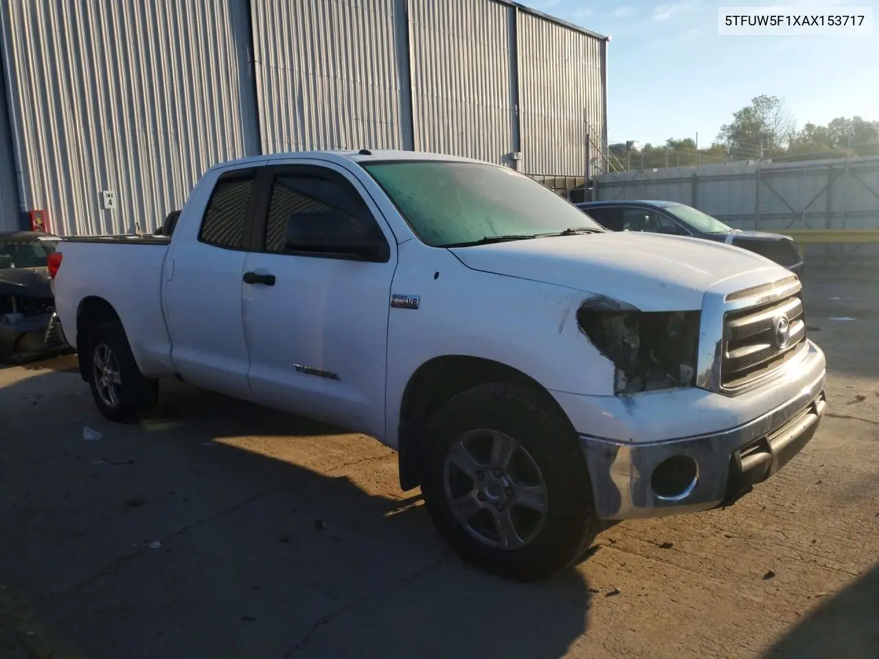 2010 TOYOTA TUNDRA VIN 5TFUW5F1XAX153717 — фото 4