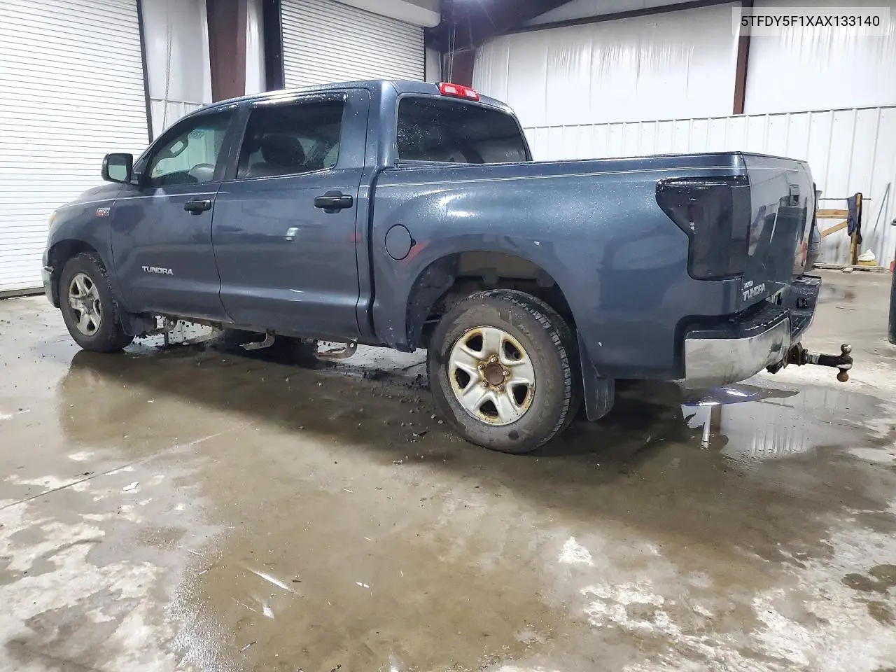 2010 TOYOTA TUNDRA VIN 5TFDY5F1XAX133140 — фото 2
