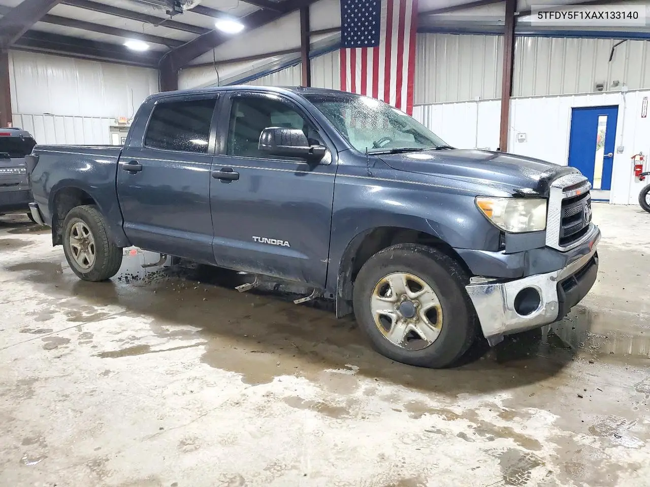2010 TOYOTA TUNDRA VIN 5TFDY5F1XAX133140 — фото 4