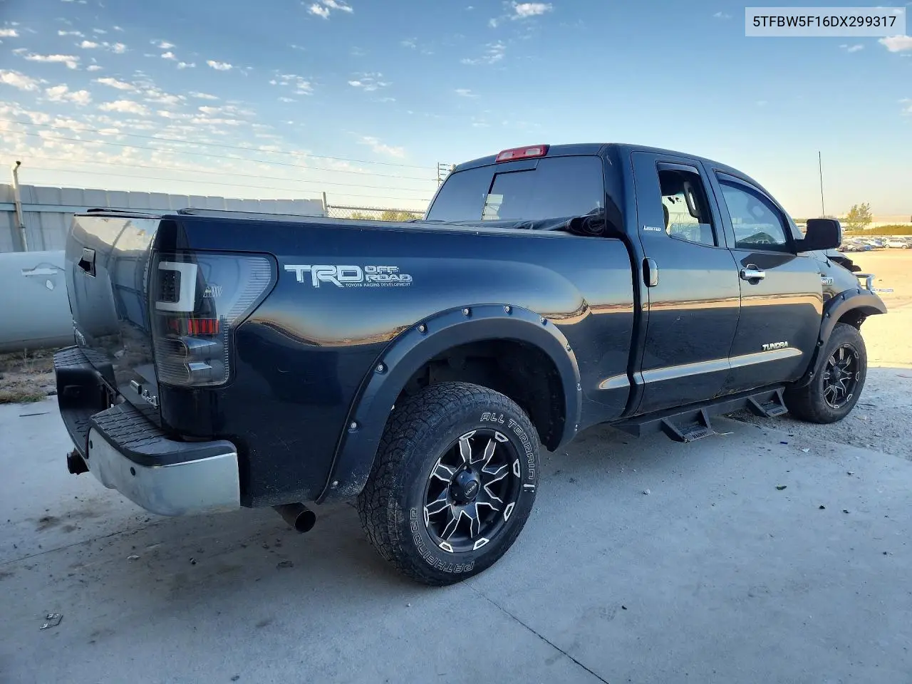 2013 TOYOTA TUNDRA VIN 5TFBW5F16DX299317 — фото 3
