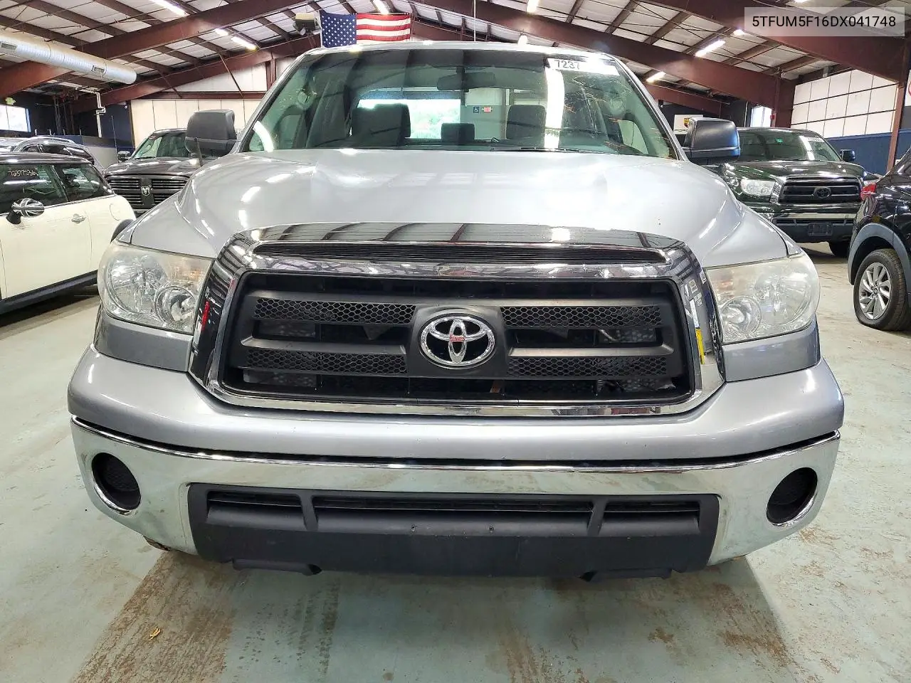 2013 TOYOTA TUNDRA VIN 5TFUM5F16DX041748 — фото 5