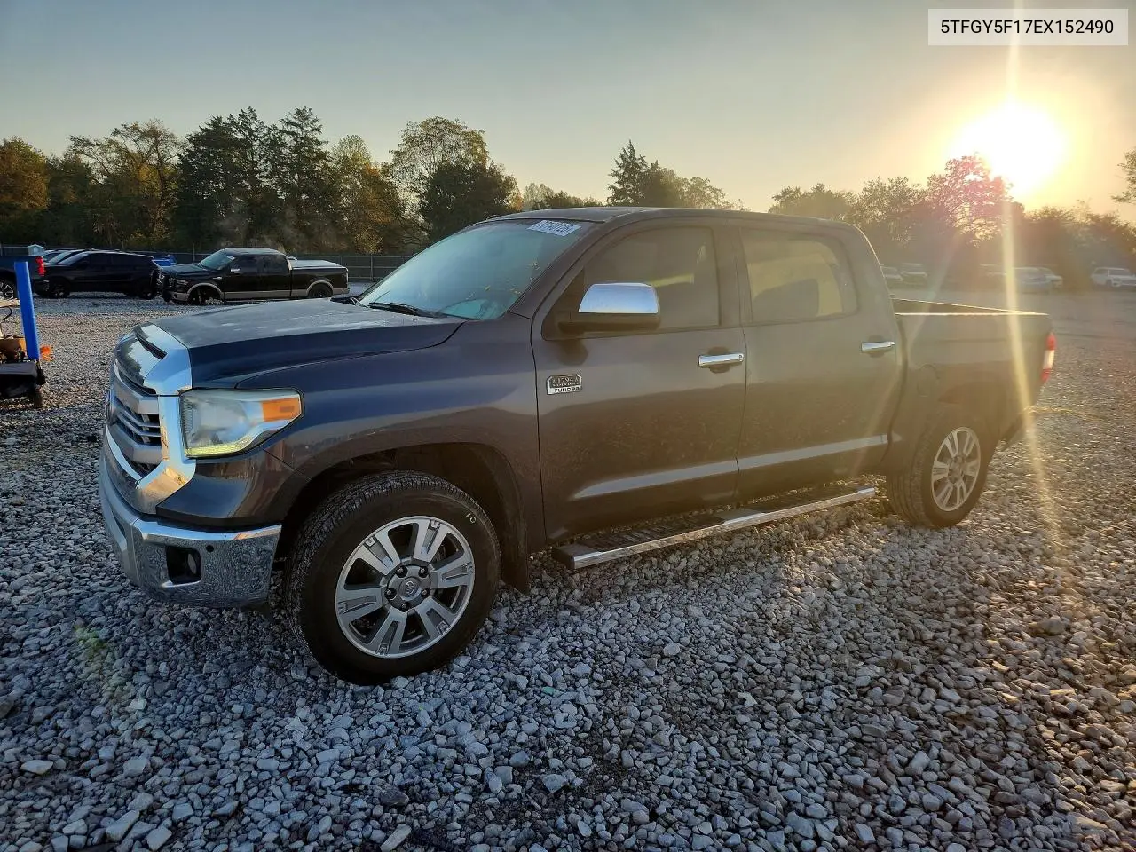 TOYOTA TUNDRA 2014, VIN 5TFGY5F17EX152490