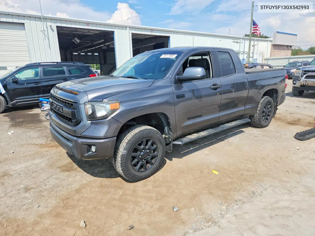 TOYOTA TUNDRA 2016, VIN 5TFUY5F13GX542993