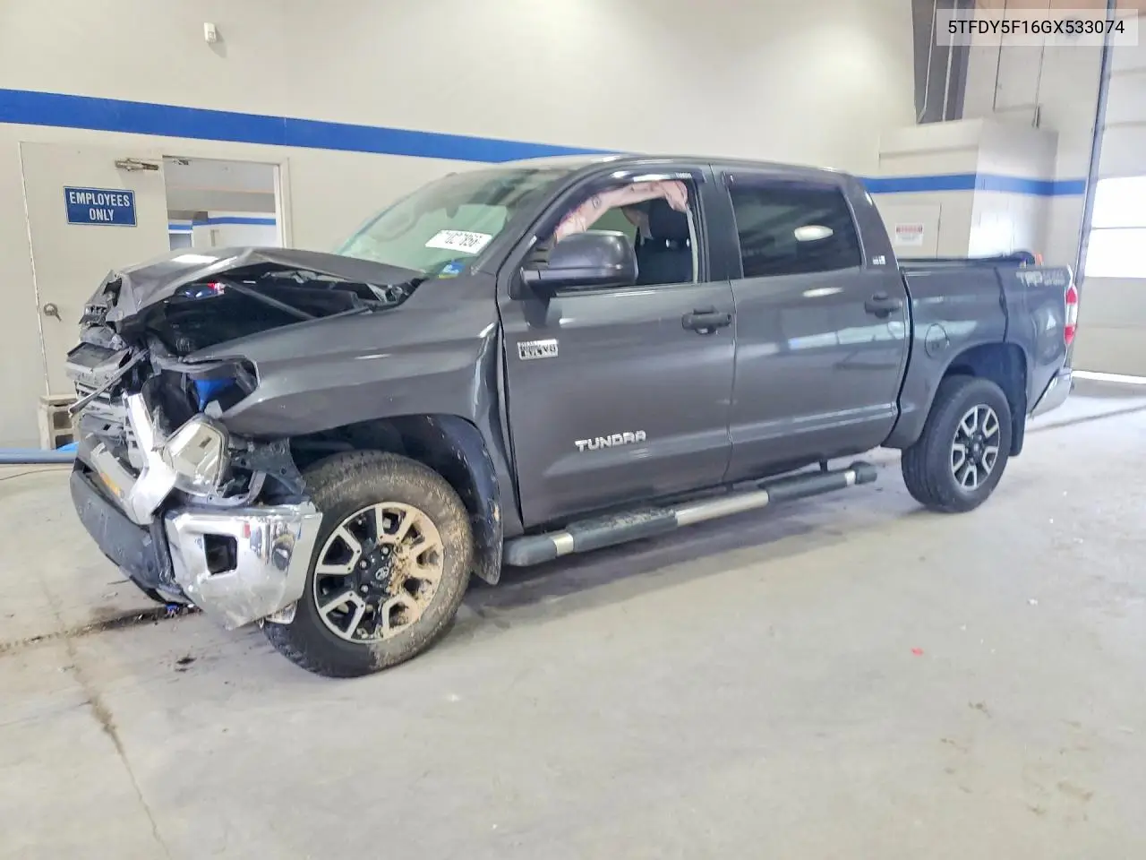 TOYOTA TUNDRA 2016, VIN 5TFDY5F16GX533074