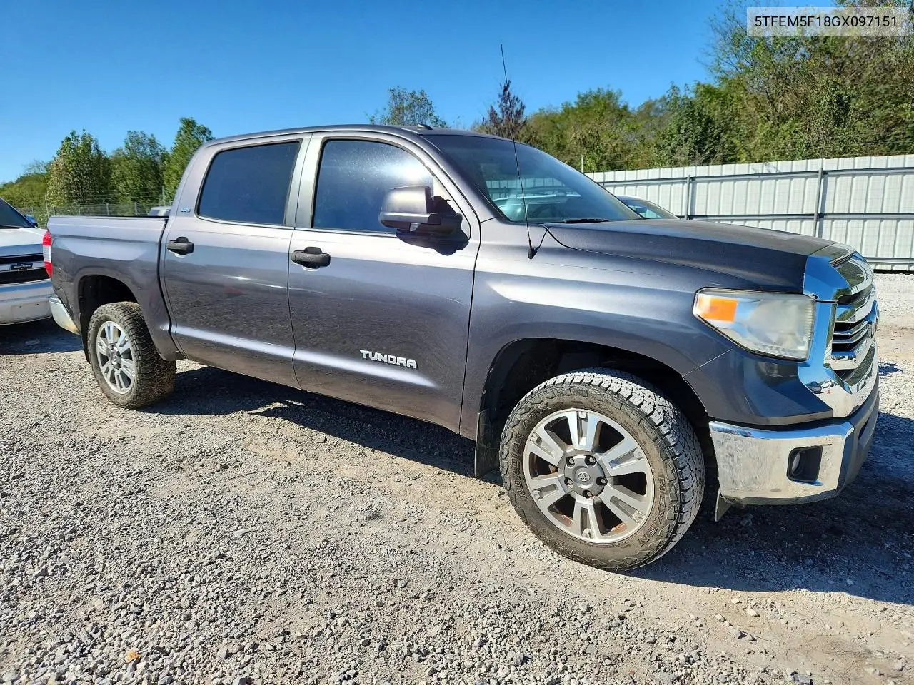 2016 TOYOTA TUNDRA VIN 5TFEM5F18GX097151 — фото 4